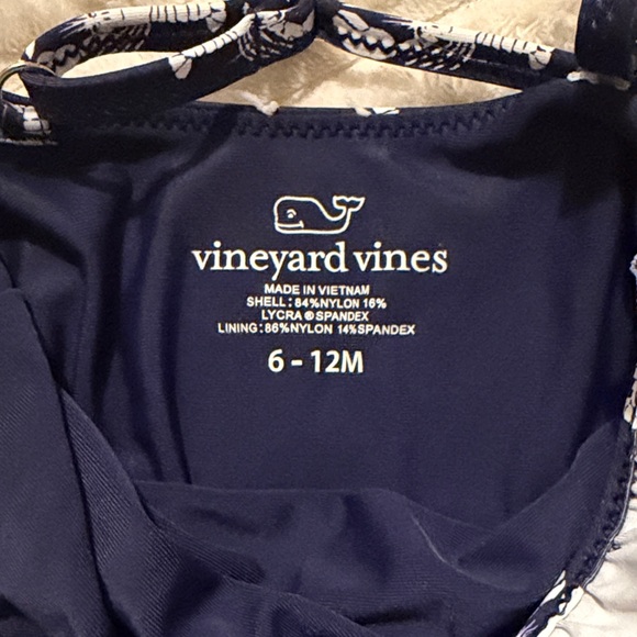 🚨Vineyard Vines🚨 Navy Lobster Print Kids Swim One Piece - Picture 2 of 4